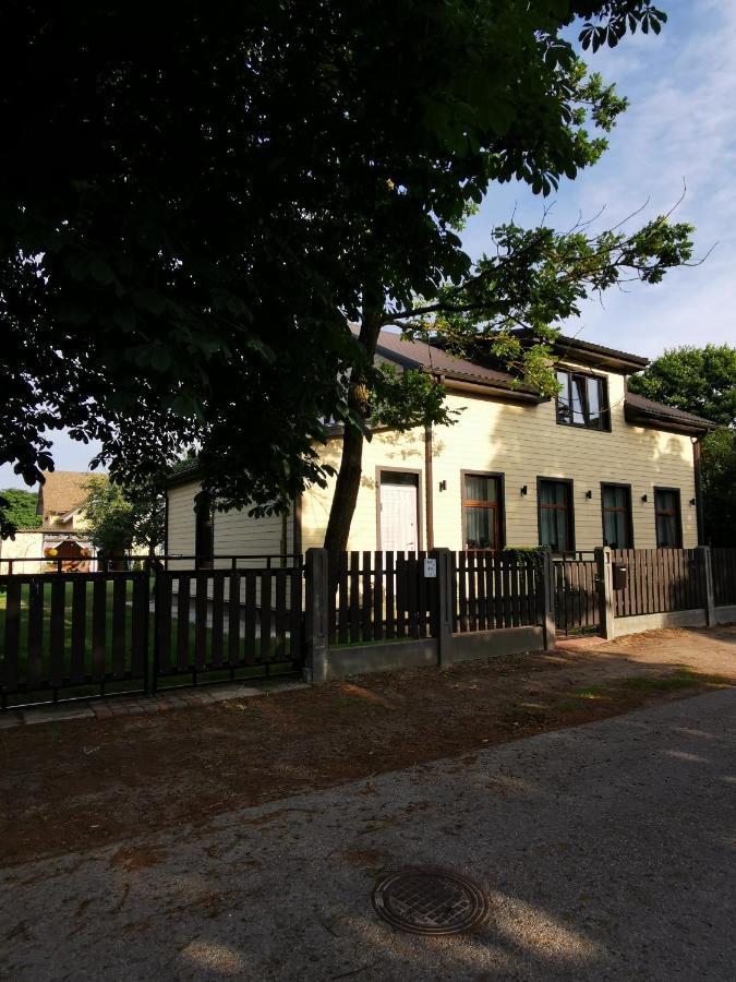 Silent Loft For Getaway Lejlighed Liepāja Eksteriør billede